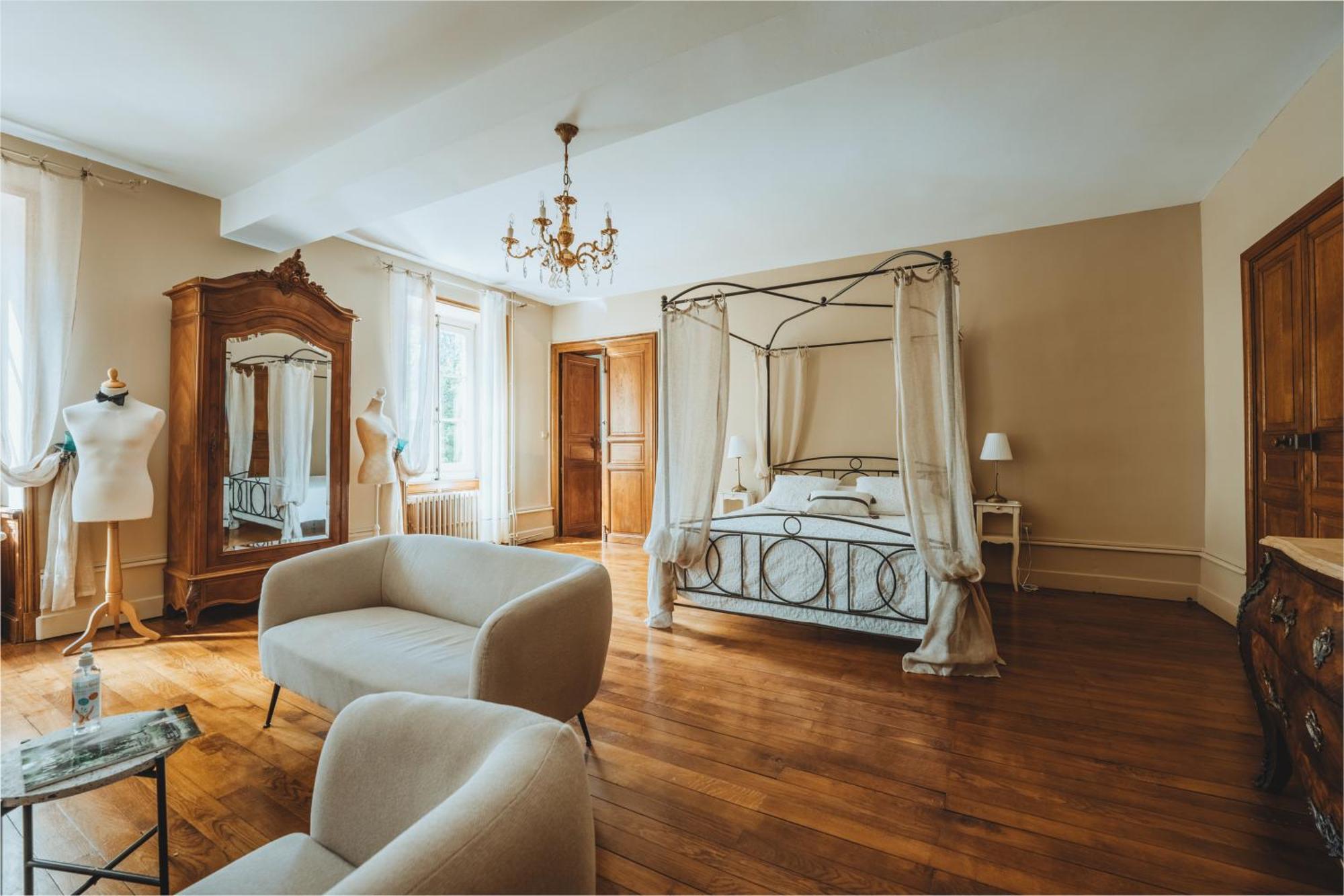 Chateau Du Guerinet Saint-Priest-Bramefant Екстер'єр фото
